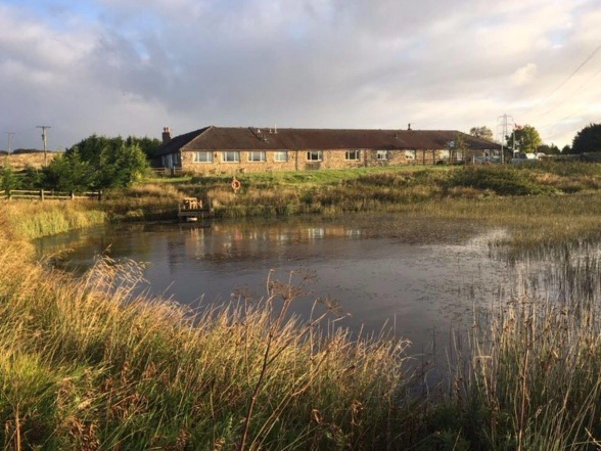 Hadrian Lodge Hexham Eksteriør bilde
